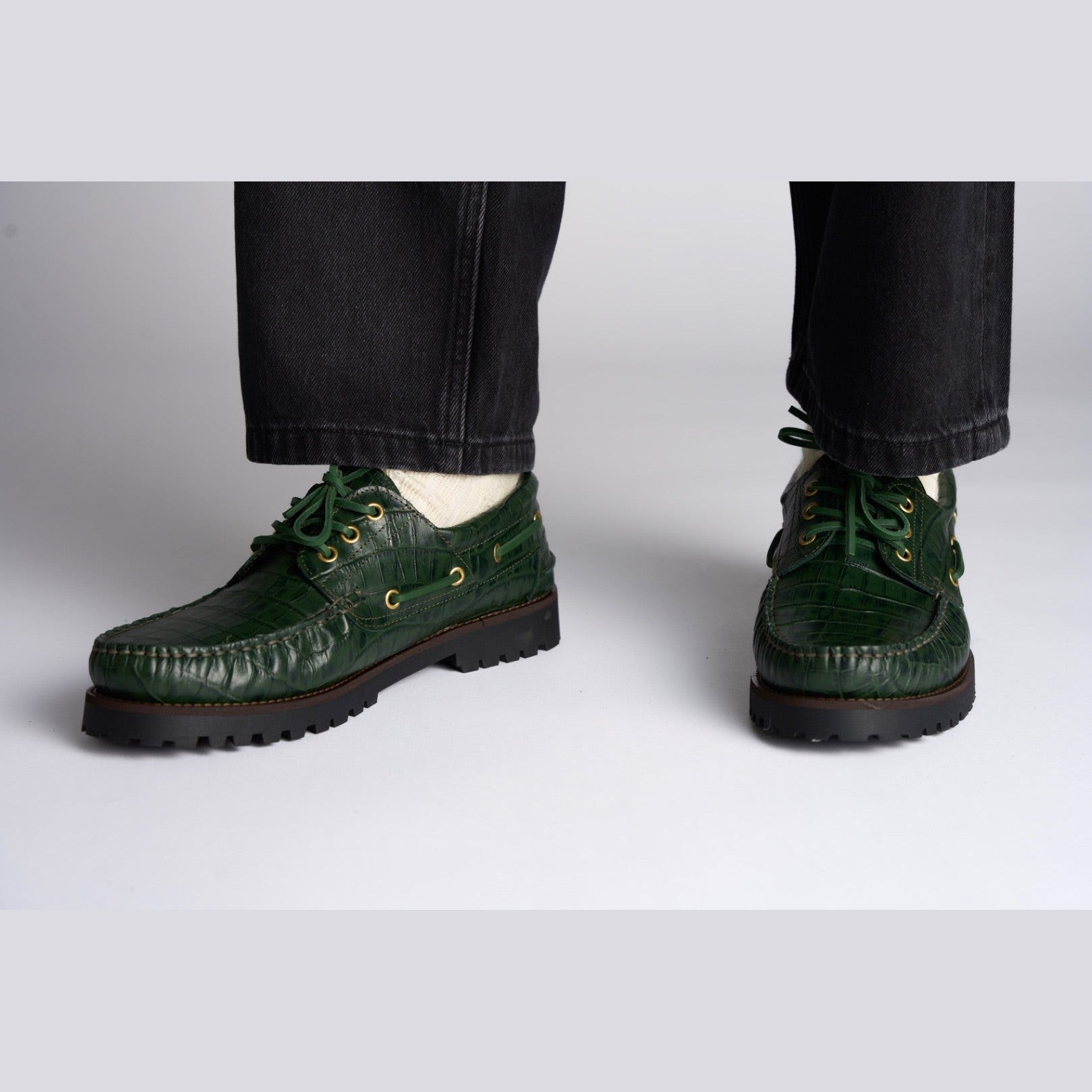 The Deck Shoe Green LUGS