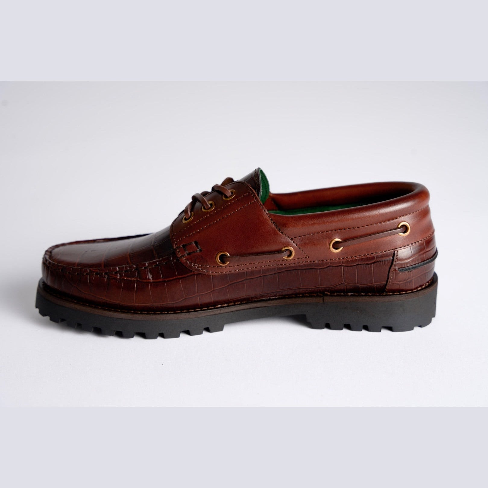 The Deck Shoe Brown LUGS