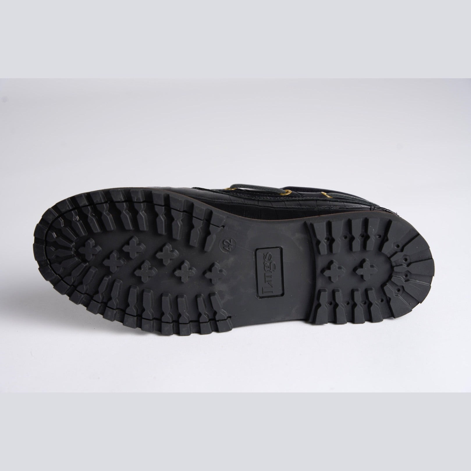 The Deck Shoe Black LUGS